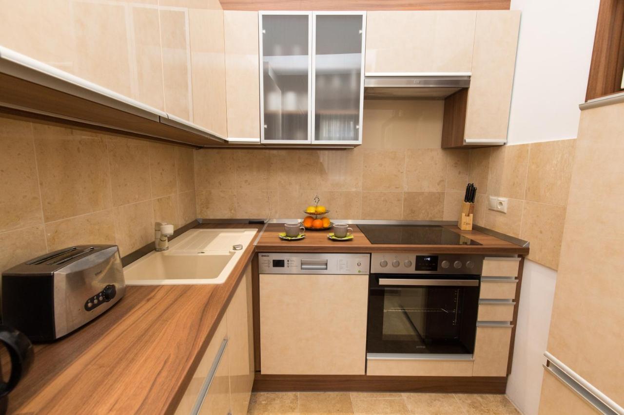 בודפשט Elegant Apartment With Buda Castle View מראה חיצוני תמונה