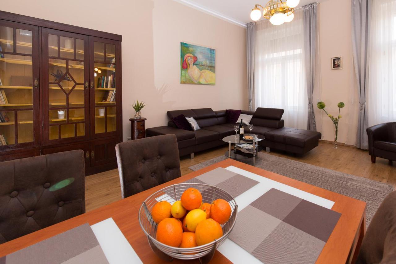 בודפשט Elegant Apartment With Buda Castle View מראה חיצוני תמונה