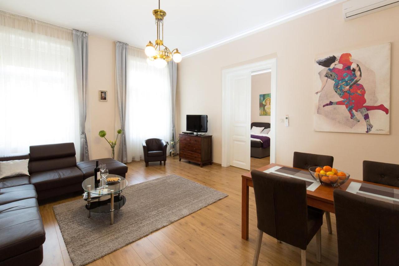 בודפשט Elegant Apartment With Buda Castle View מראה חיצוני תמונה
