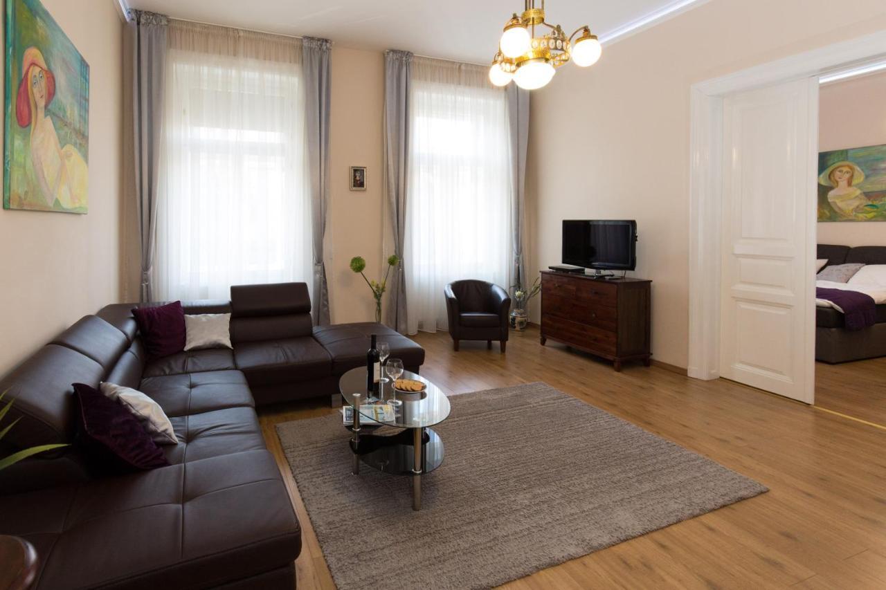 בודפשט Elegant Apartment With Buda Castle View מראה חיצוני תמונה