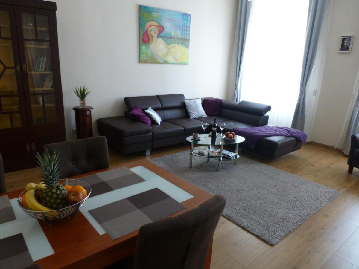 בודפשט Elegant Apartment With Buda Castle View מראה חיצוני תמונה